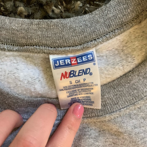 Crewneck - Picture 2 of 3